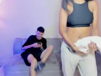 sexladyrous webcam model stream image