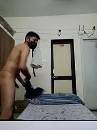 Rahulpune webcam model stream image