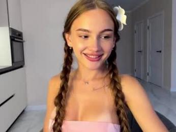littlemia19 webcam model stream image