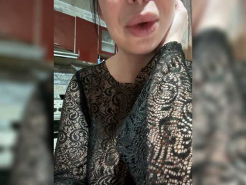 RinaRebbel webcam bongacams model stream image