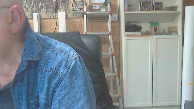 usualbear webcam model stream image