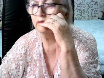 LolkaAlyss webcam model stream image