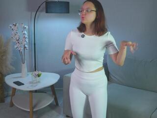 Gertrud Olivarri webcam model stream image