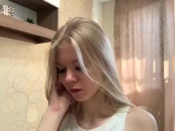 dewdropdoll webcam chaturbate model stream image