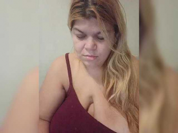 buniaya123 webcam model stream image