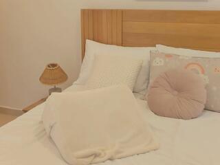 Emiliana Lowell webcam model stream image