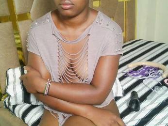 Ebonny_QueenMel webcam model stream image