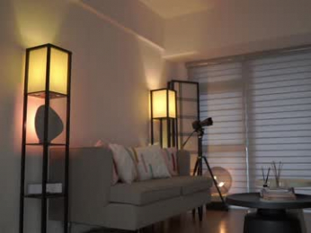 belle_adrienne webcam model stream image