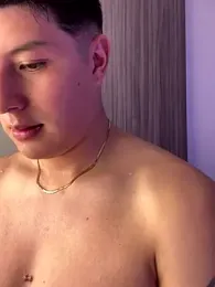 Goldenknight33 webcam stripchat model stream image