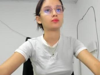 hot_pregnant_woman18 webcam model stream image