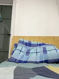 leomo webcam model stream image