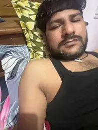 TippedSlowing webcam model stream image