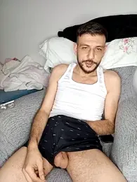 Red_dewilll webcam model stream image