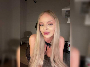 Maarymur webcam model stream image