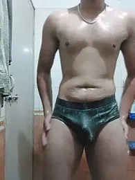 hunkfreakin webcam model stream image