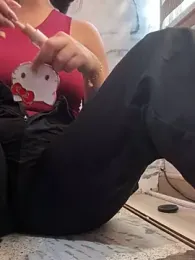 LunaBaker-1 webcam model stream image