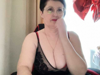 HotMilfPussy webcam bongacams model stream image