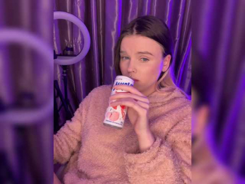 HannaCristal webcam model stream image