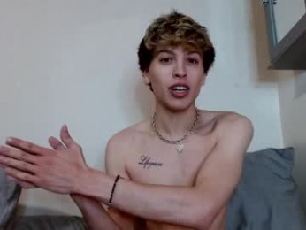 topzaddy webcam model stream image