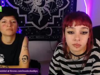 lovelockedlips webcam model stream image