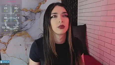 MaeveKuro webcam model stream image