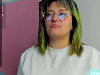 lucky-leah webcam model stream image