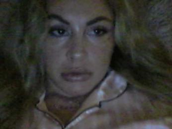 Millisa13 webcam model stream image