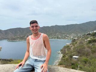 Angel Moretty webcam model stream image