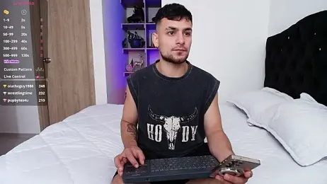 Two_sinzXX webcam stripchat model stream image