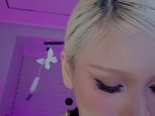 rileymee webcam model stream image