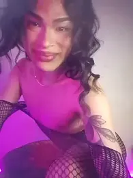 Soyshelly webcam model stream image