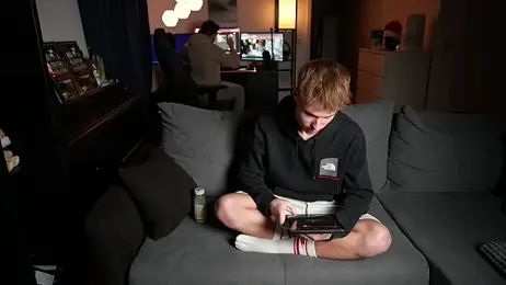 InnocentGuysOF webcam stripchat model stream image