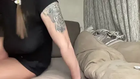 Avtosluts777 webcam model stream image