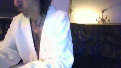 dr_salue webcam cam4 model stream image