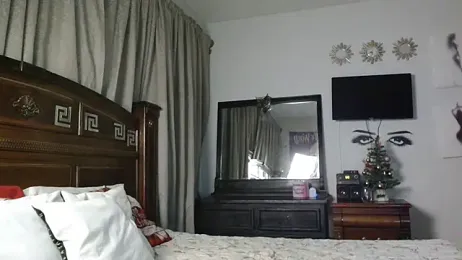 MINI_Petite webcam model stream image