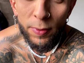 Oliver Terry webcam model stream image