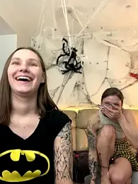 HotCaramellsTV webcam model stream image