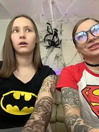 HotCaramellsTV webcam model stream image