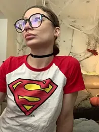 HotCaramellsTV webcam model stream image