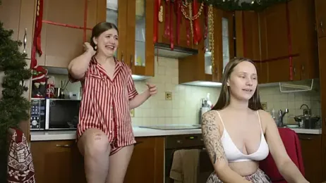 HotCaramellsTV webcam model stream image