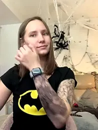 HotCaramellsTV webcam model stream image