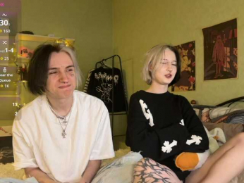 VeryRareTwins webcam model stream image