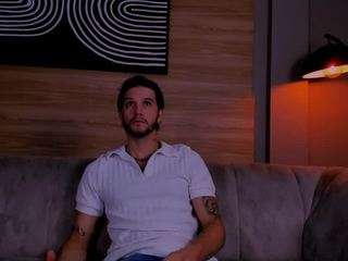 tonyy-19 webcam model stream image