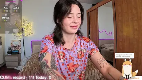 CamomileLil webcam model stream image