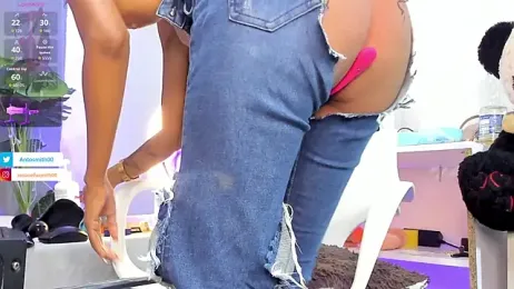 Antonellasmith00 webcam model stream image