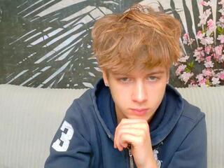 Cody Simons webcam model stream image