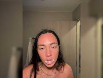BabyTati21 webcam model stream image