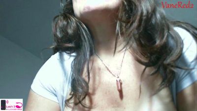 VanessaRed2 webcam cam4 model stream image