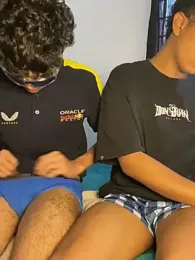 Leopard_play webcam model stream image