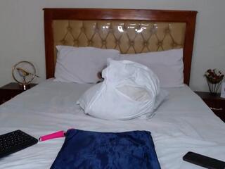 Jolie Spencer webcam model stream image